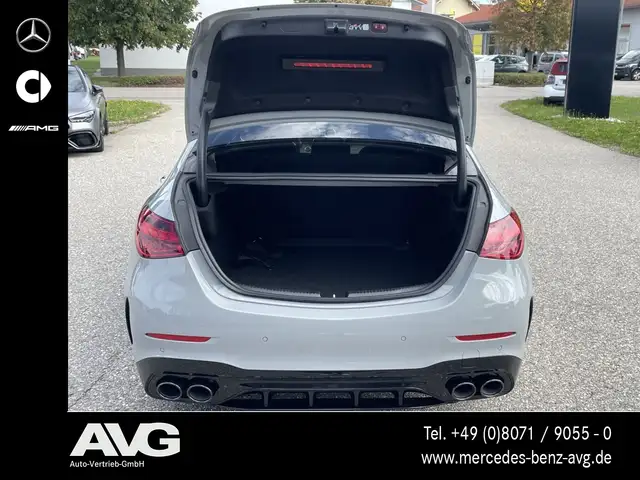 Mercedes-Benz C-Class view 7