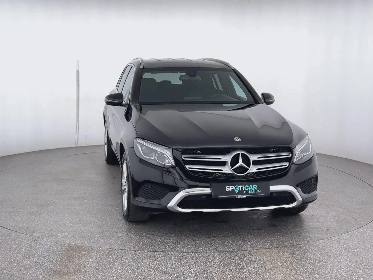 Mercedes-Benz GLC 220 d 4Matic 2.2 CDI*NAVI*AHK*RFK*uvm Schwarz - 2