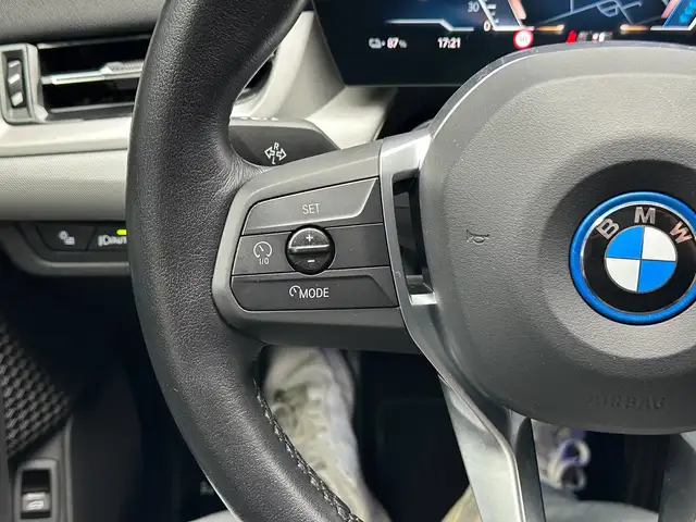 BMW Ix1 view 17