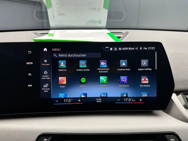 BMW Ix1 view 20