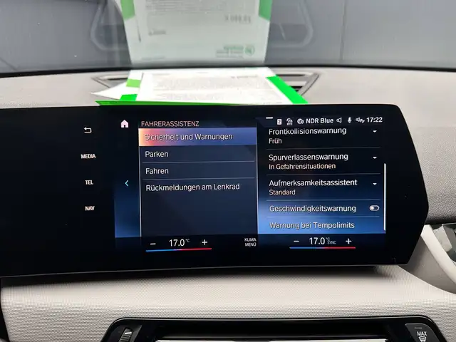 BMW Ix1 view 24