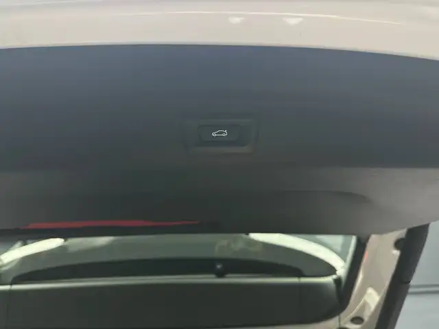 BMW Ix1 view 30