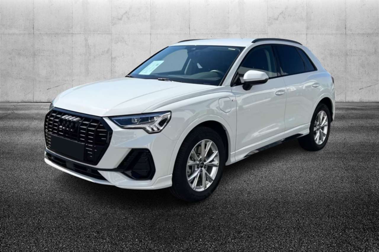 Audi Q3 45 TFSI e S tronic S line edition