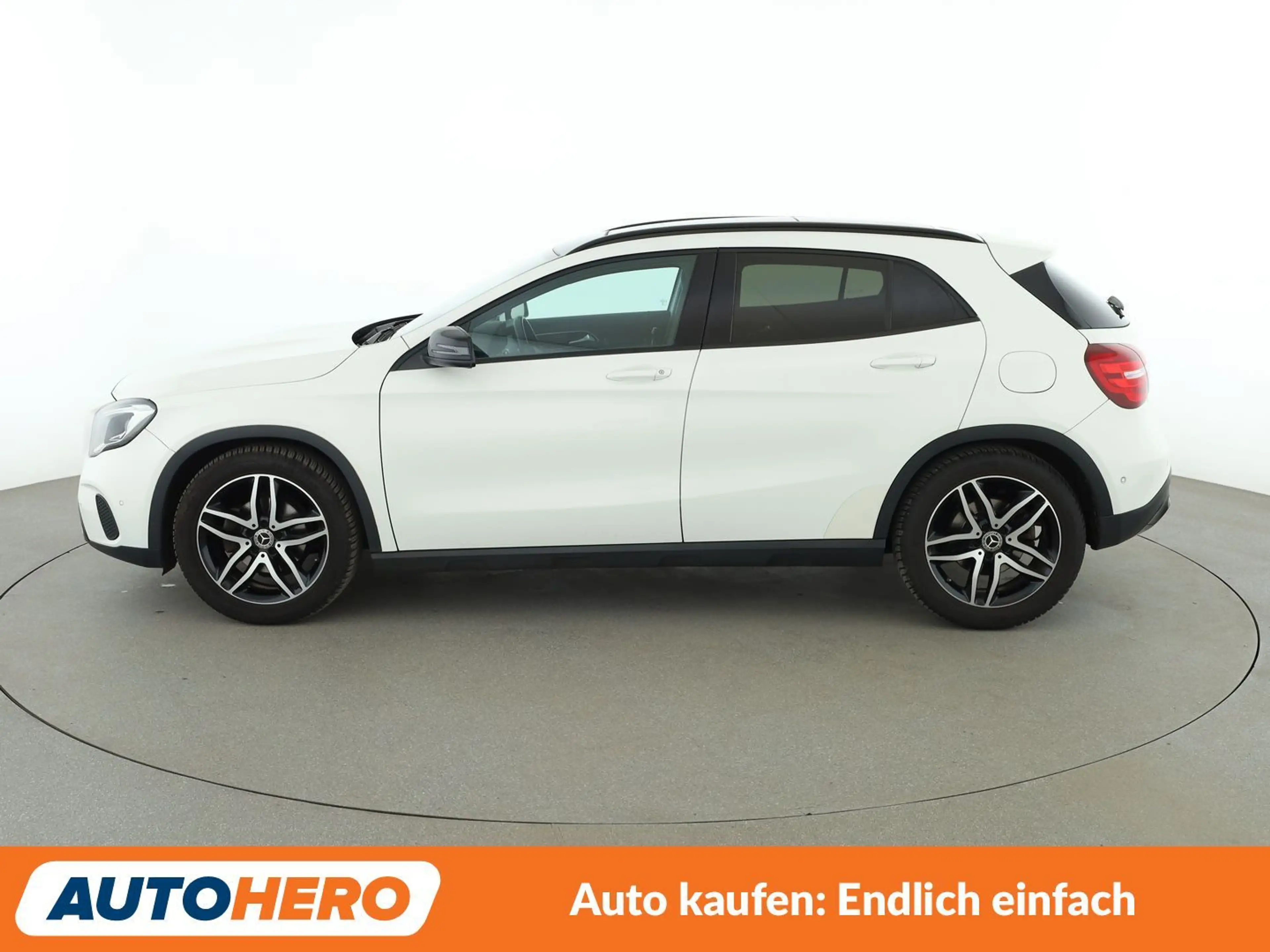 Mercedes-Benz GLA 180 Urban Aut.*LED*NAVI*TEMPO*PDC*SHZ*KLIMA*GARANTIE* — photo 3