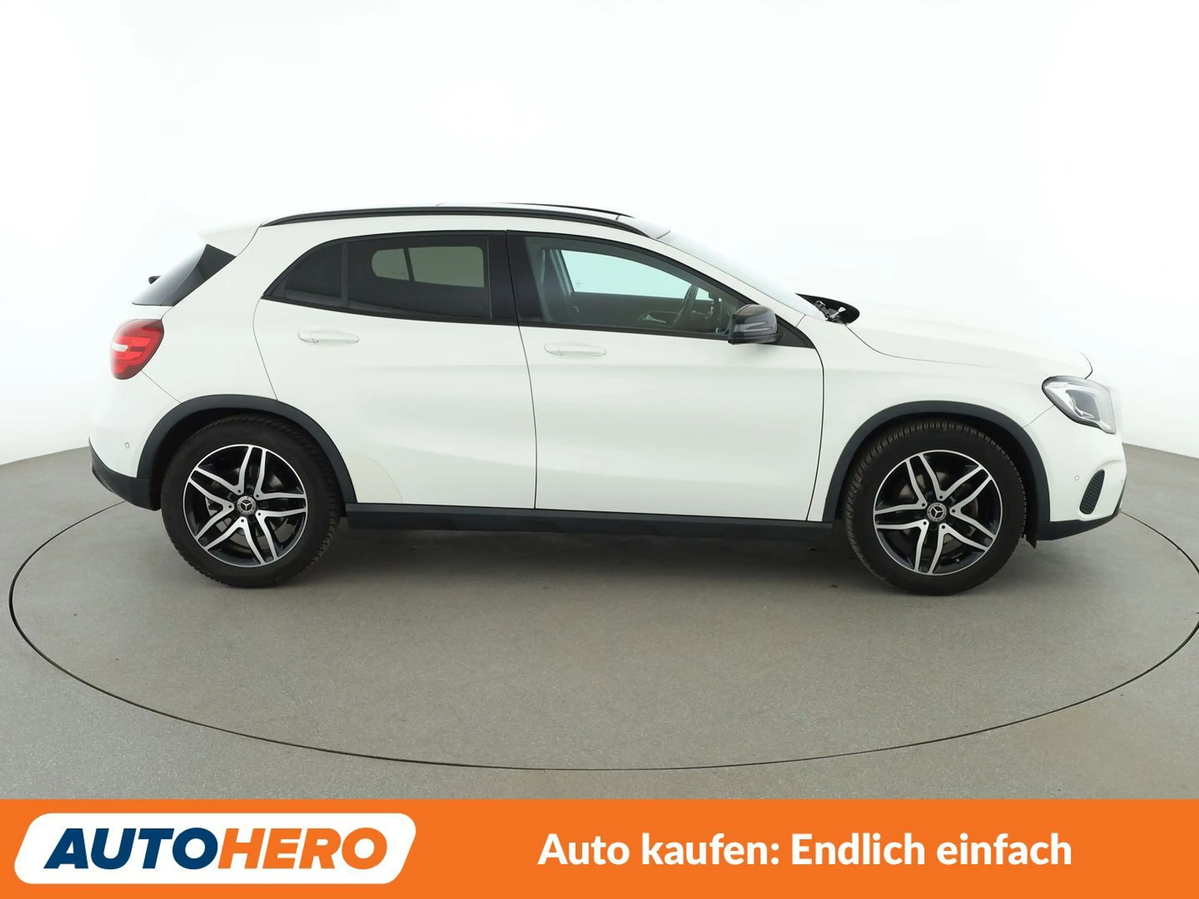 Mercedes-Benz GLA 180 Urban Aut.*LED*NAVI*TEMPO*PDC*SHZ*KLIMA*GARANTIE* — photo 7