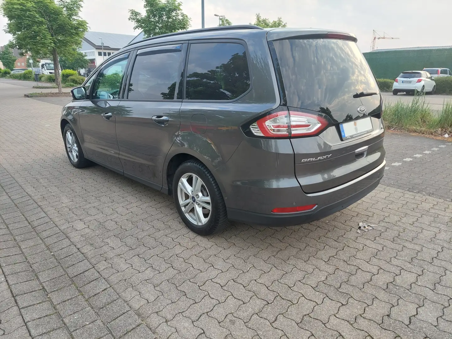 Ford Galaxy Galaxy 1.5 EcoBoost Start-Stopp Business Edition Gris - 2