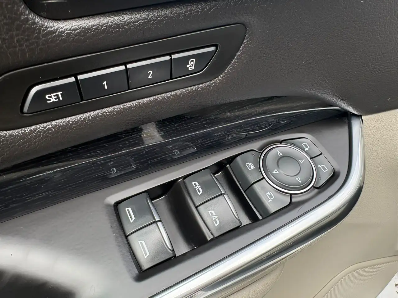 Cadillac XT4 снимка Cadillac XT4