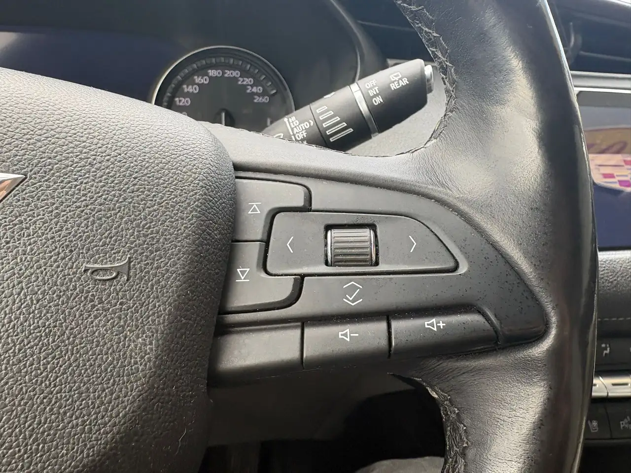 Cadillac XT4 снимка Cadillac XT4