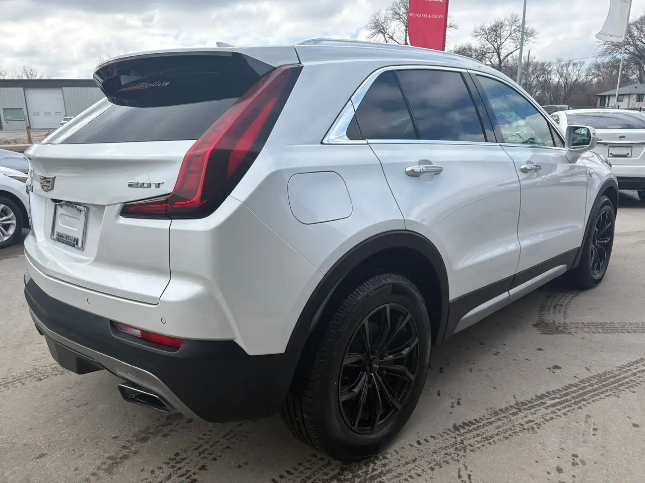 Cadillac XT4 снимка Cadillac XT4