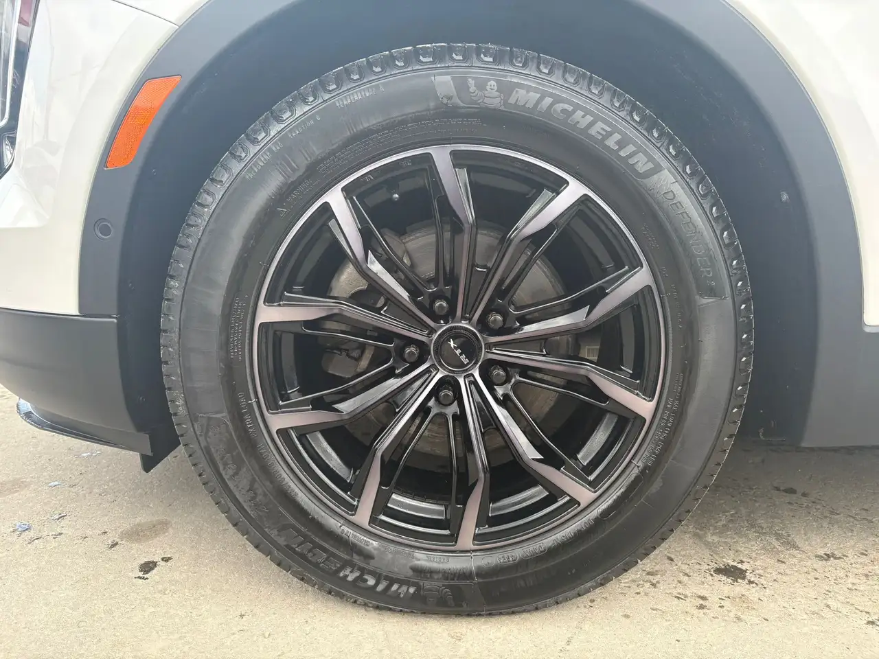 Cadillac XT4 снимка Cadillac XT4