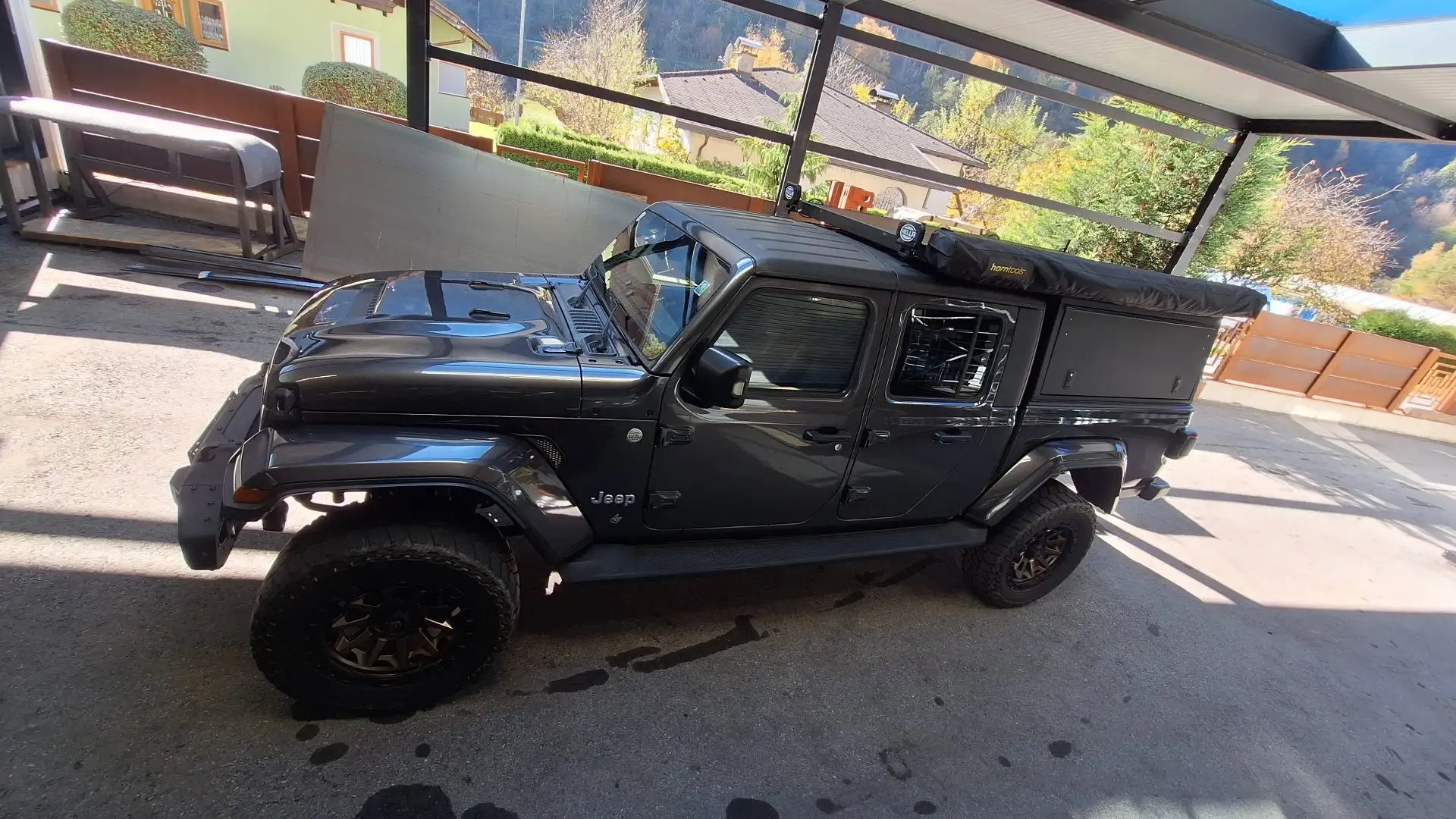 Jeep Gladiator 3,0 V6 AT8 4WD 80th Anniversary - 2