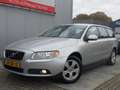 Volvo V70 2.0 Kinetic, Cruise Control, Airco, Youngtimer, NL Grau - thumbnail 9