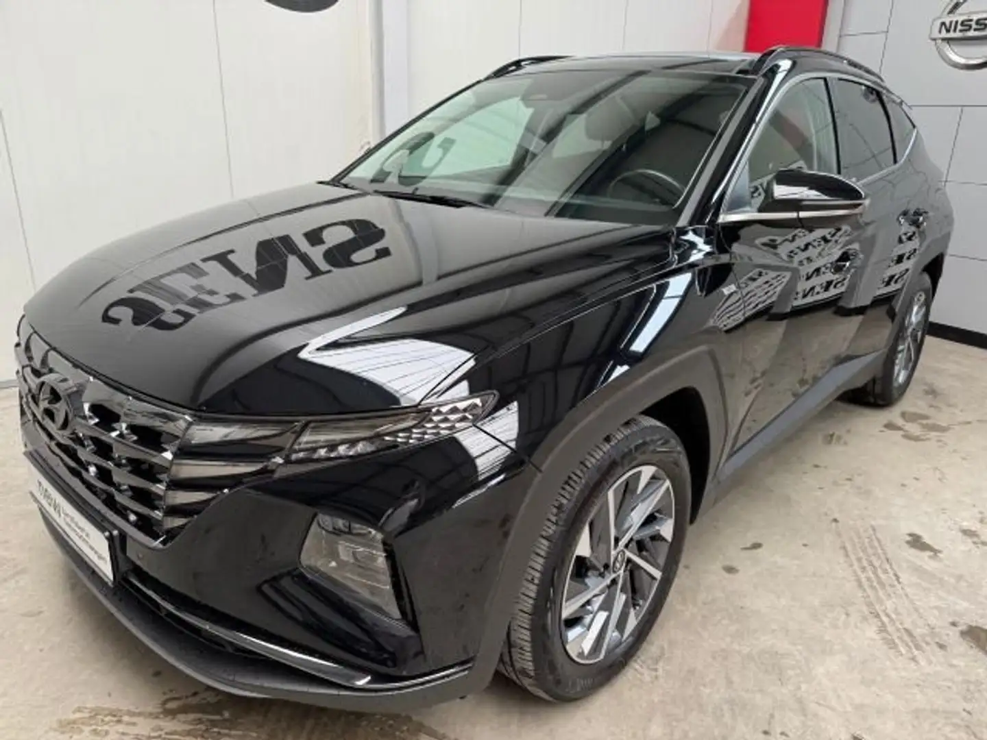 Hyundai TUCSON 1.6 CRDi Trend Mild-Hybrid 4WD Schwarz - 2