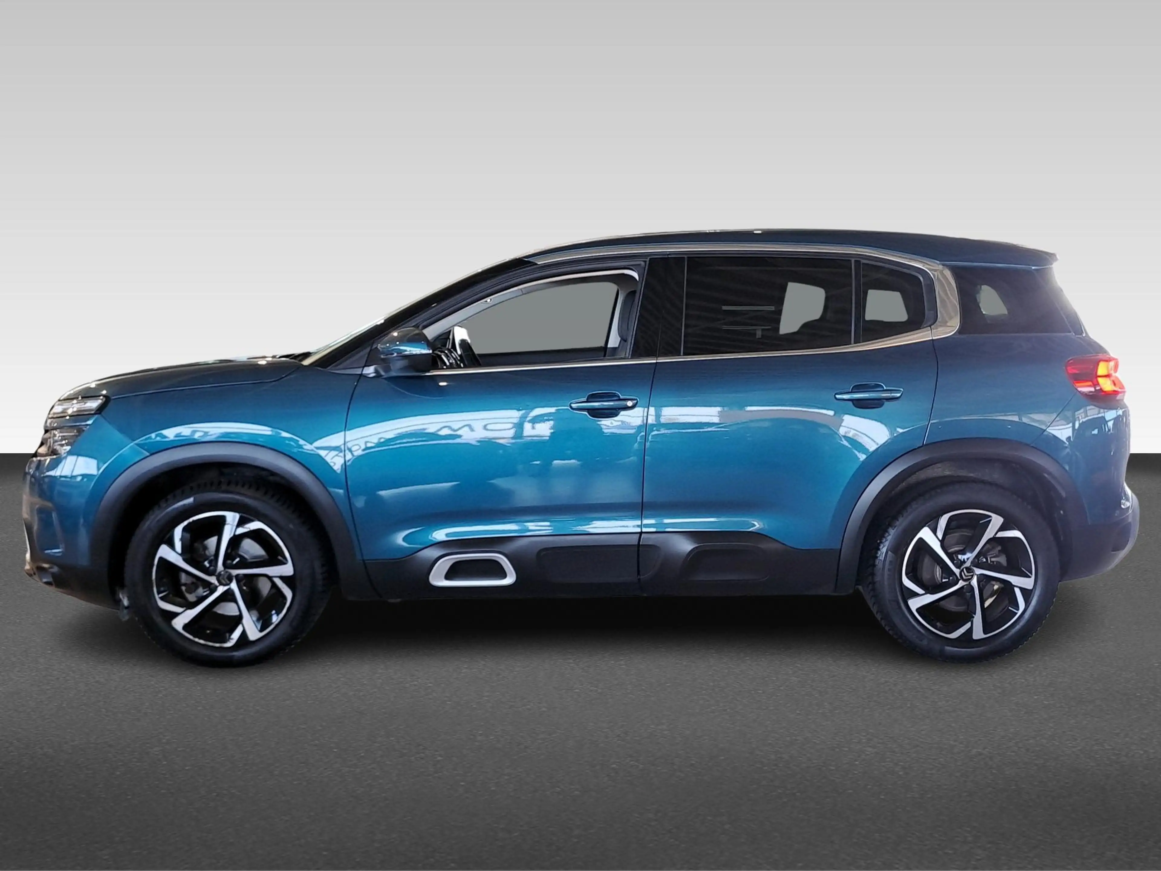Citroen C5 Aircross 1.6 PureTech Feel | Achteruitrijcamera | Bluetooth — photo 2