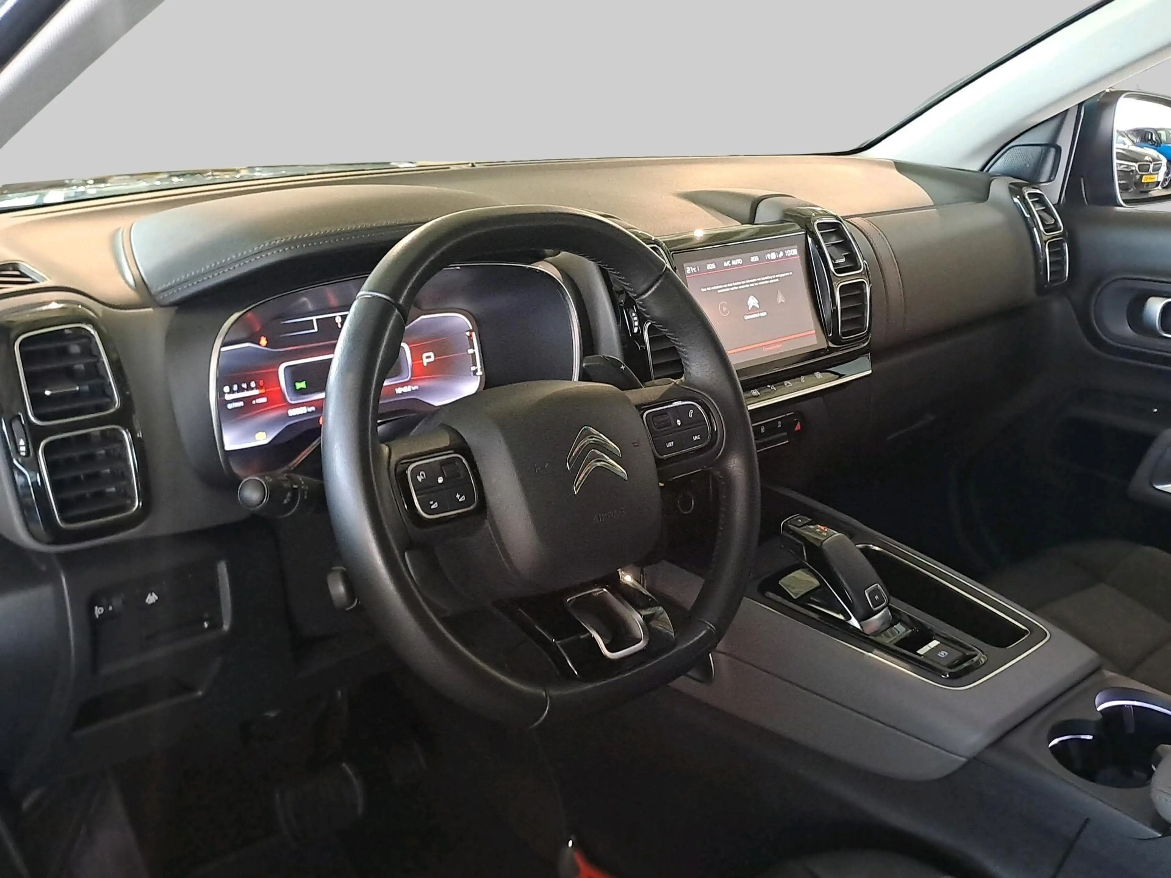 Citroen C5 Aircross 1.6 PureTech Feel | Achteruitrijcamera | Bluetooth — photo 4