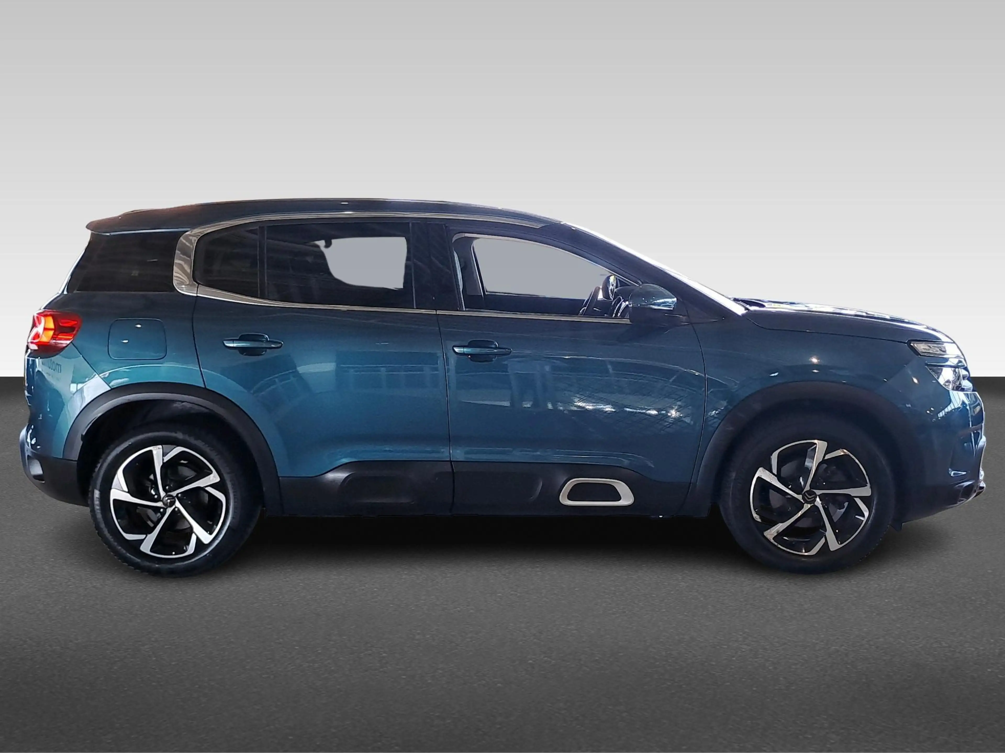 Citroen C5 Aircross 1.6 PureTech Feel | Achteruitrijcamera | Bluetooth — photo 9