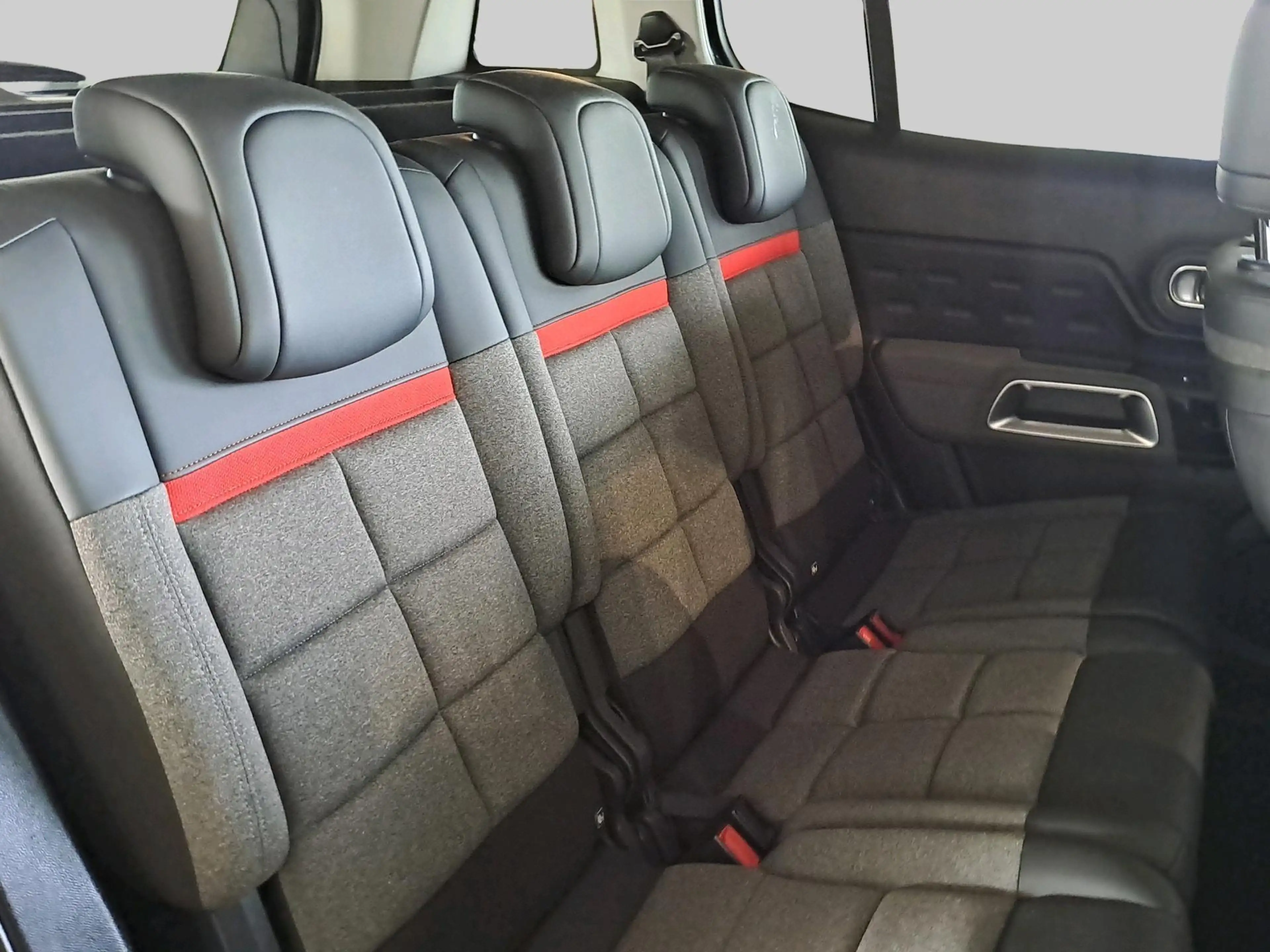 Citroen C5 Aircross 1.6 PureTech Feel | Achteruitrijcamera | Bluetooth — photo 14