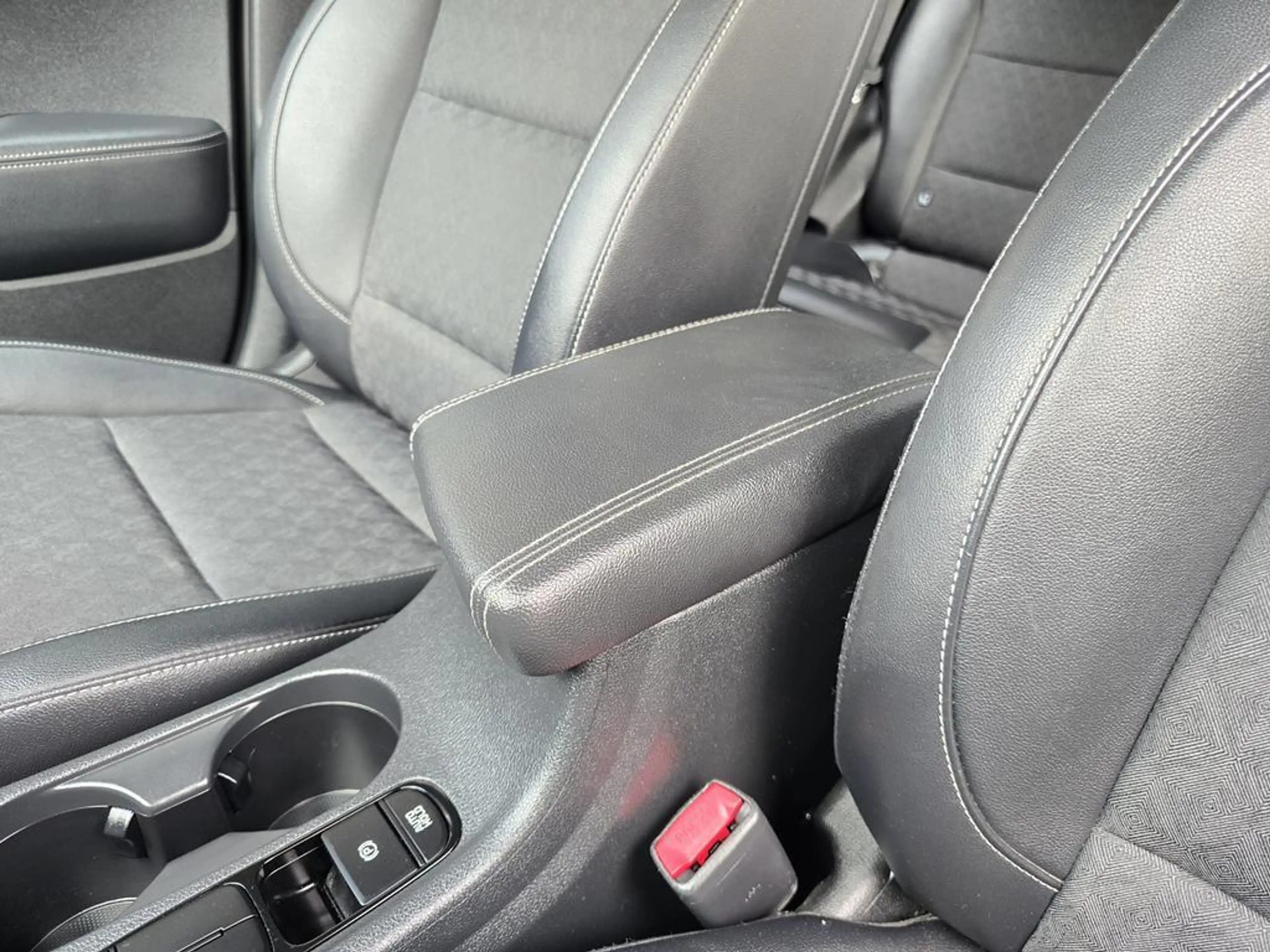 Kia Niro 1.6 GDi Hybrid DynamicLine AUTOMAAT Clima|Camera|A — photo 33