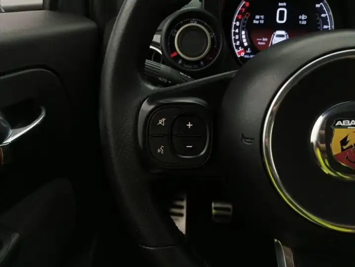 Abarth 500 2019, foto 14