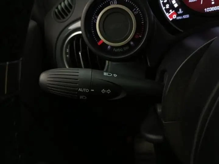 Abarth 500 2019, foto 17