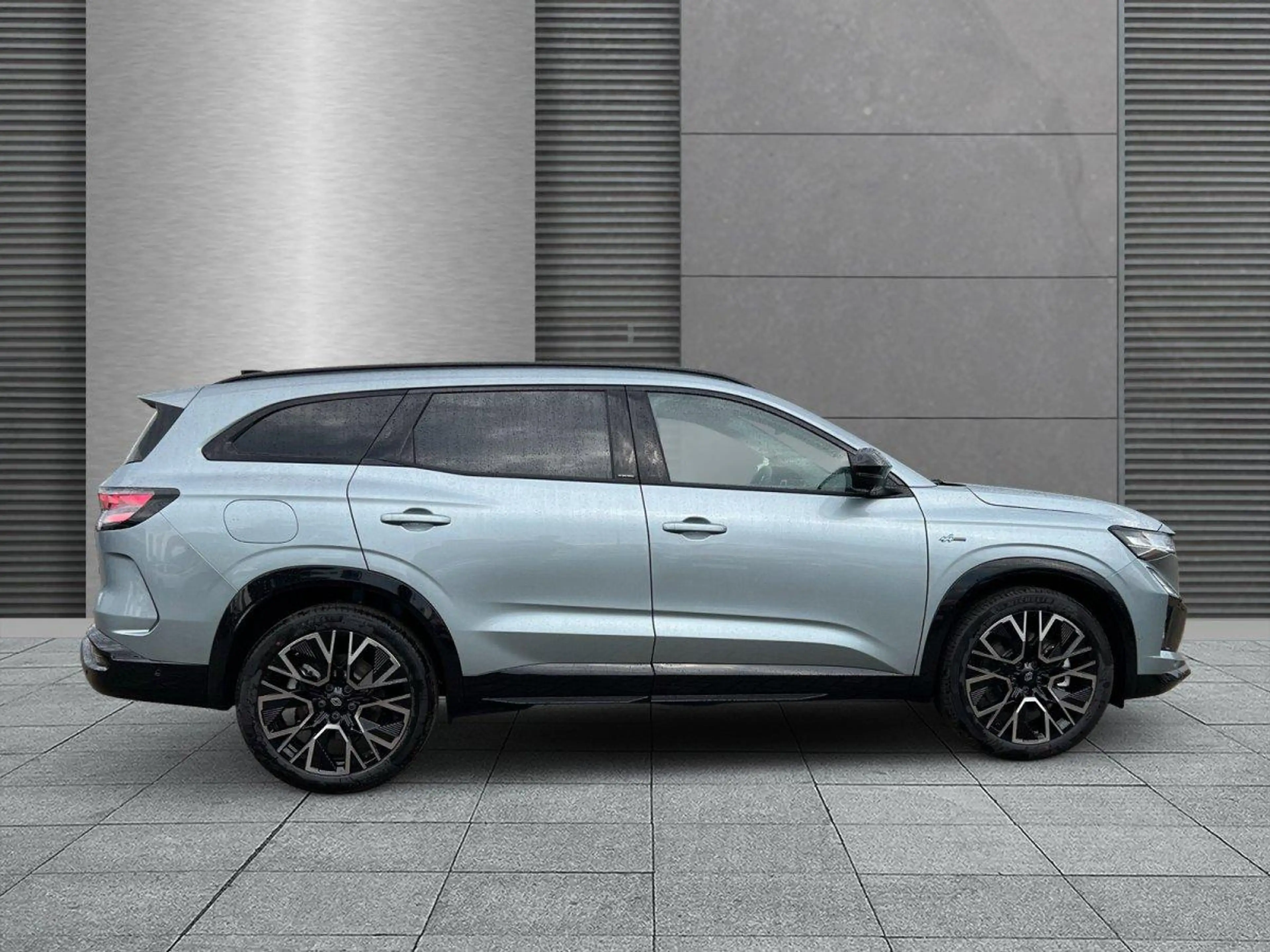 Renault Espace Esprit Alpine 7-S SHZ+LKHZ+360°-Kamera E-TECH 2... — photo 2