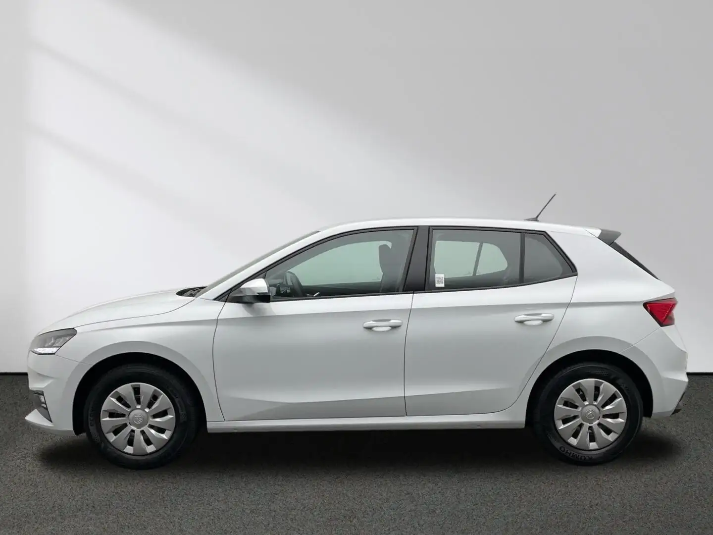 Skoda Fabia 1.0 MPI Essence Paket Sitzheizung Weiß - 2