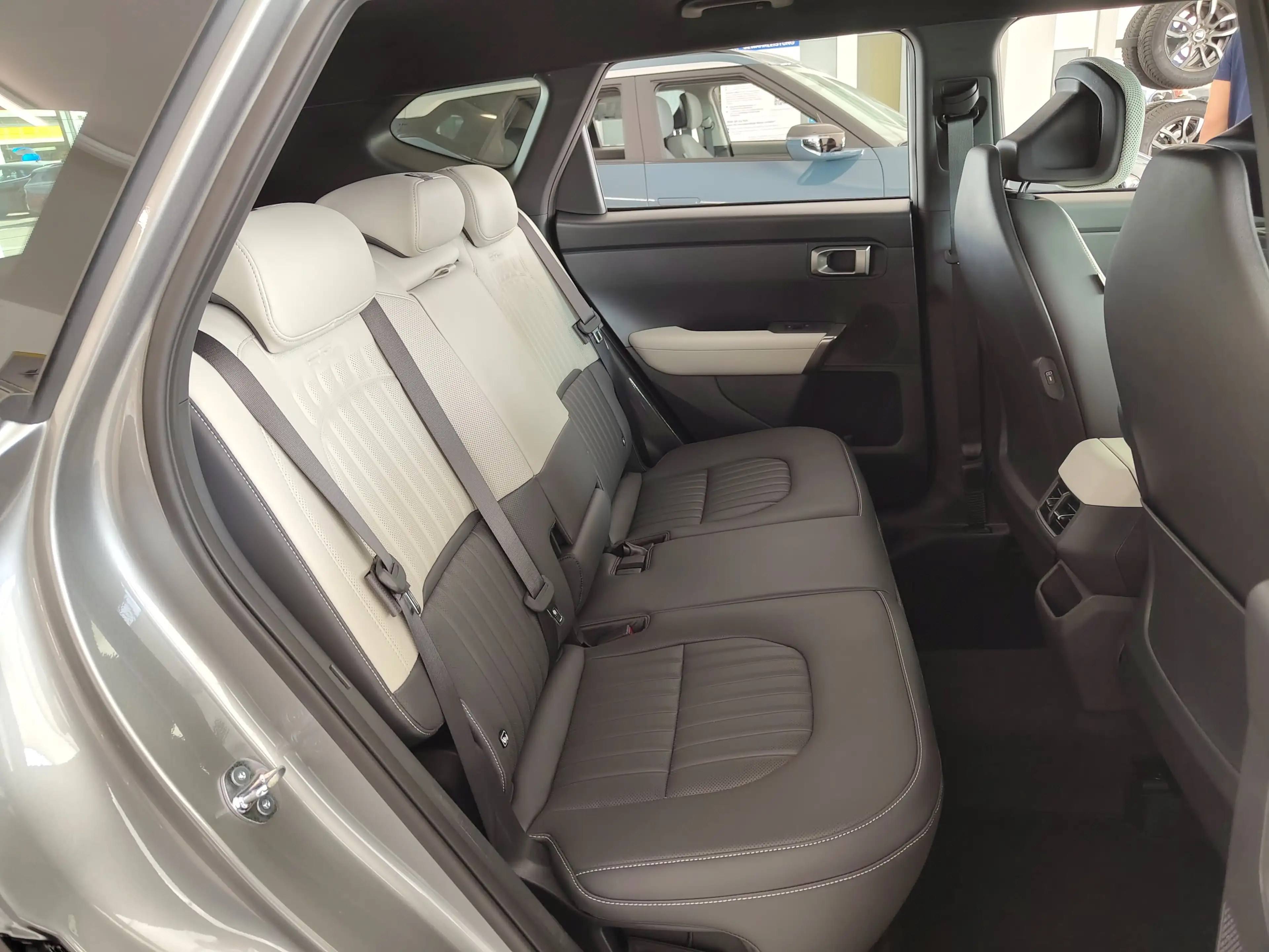 Kia Seltos 1.6 T-GDI 180 DCT GT-Line Comfort — photo 11