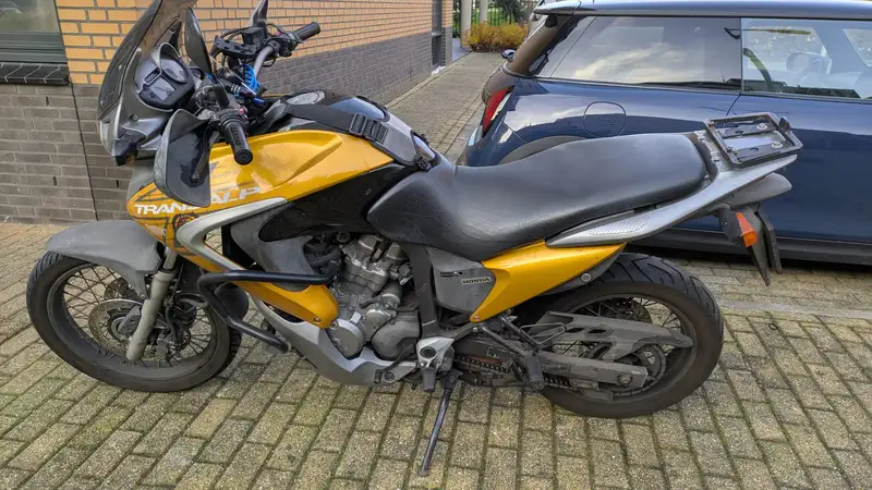 Honda Transalp - foto 7