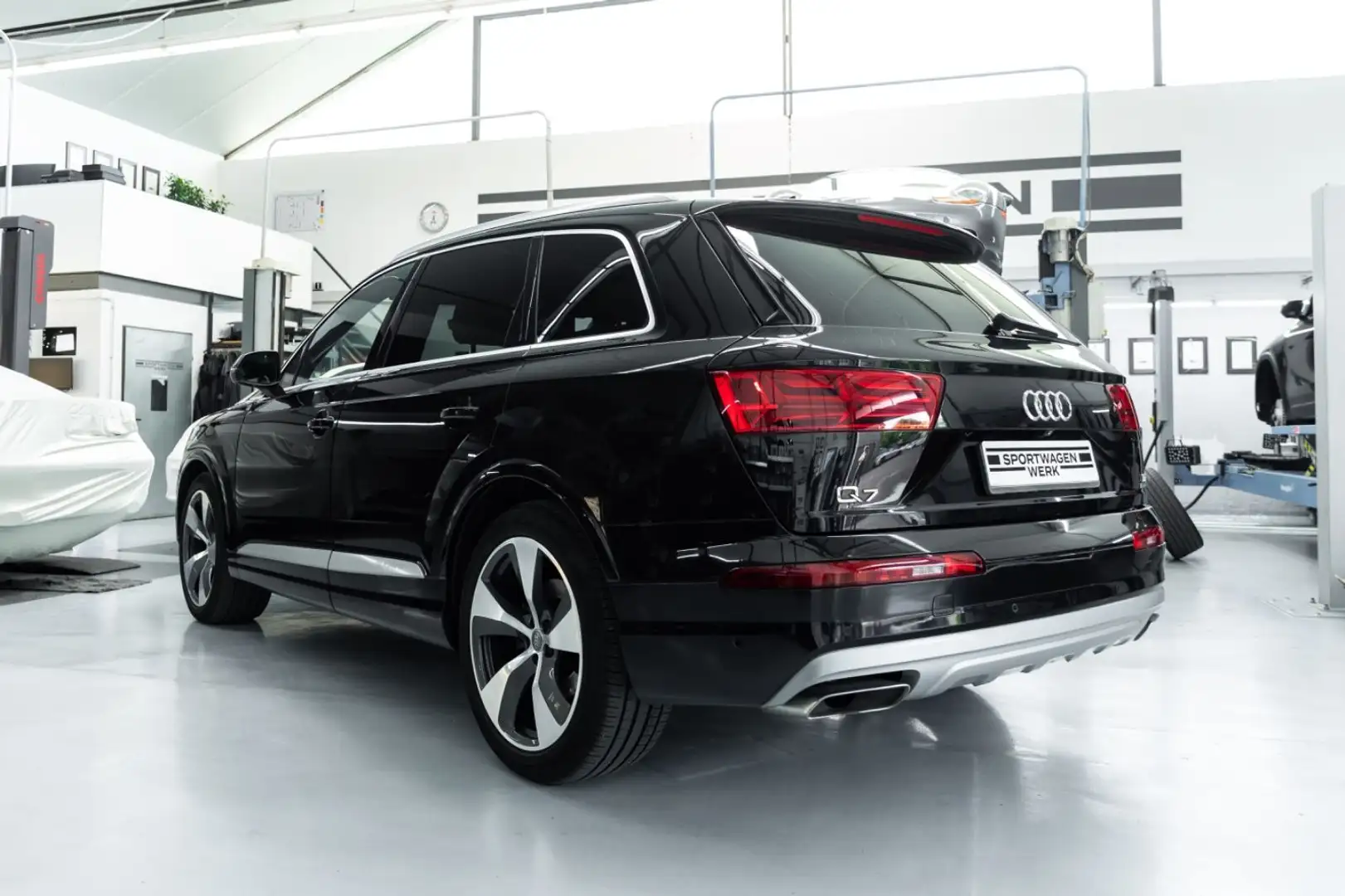 Audi Q7 I B&O I HuD I Matrix I DAB+ I AHK I 2. Hd Noir - 2