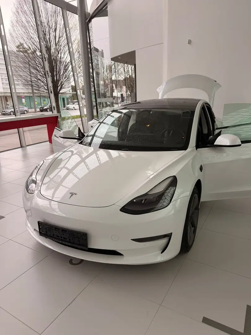 Tesla Model 3 Long Range AWD (Allrad) mit Wärmepume & Garantie - 2