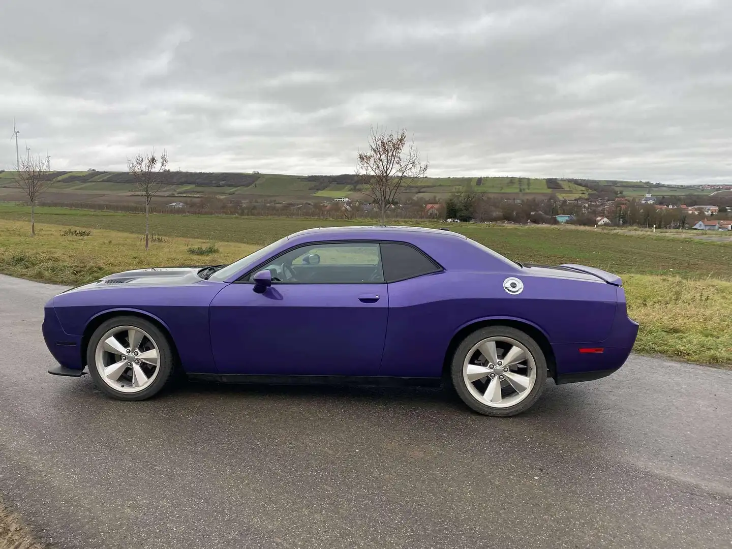 Dodge Challenger 5.7 V8 HEMI RT+ - 2