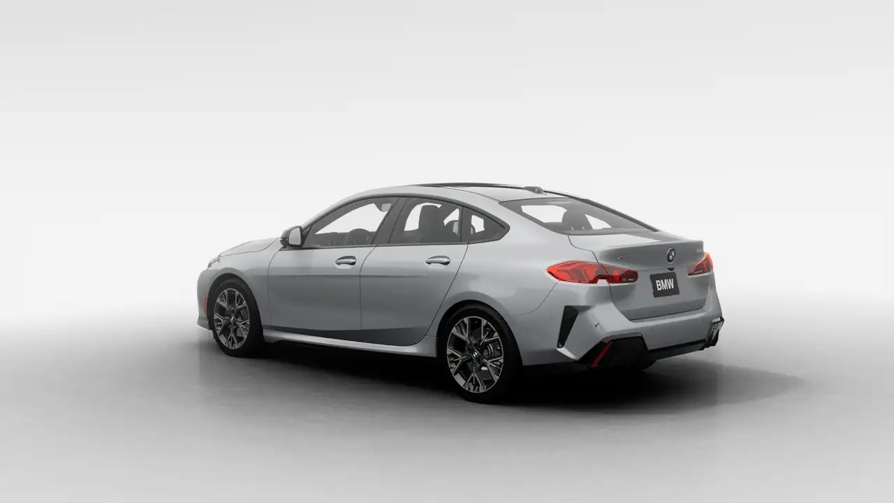 BMW 2 Series снимка BMW 2 Series