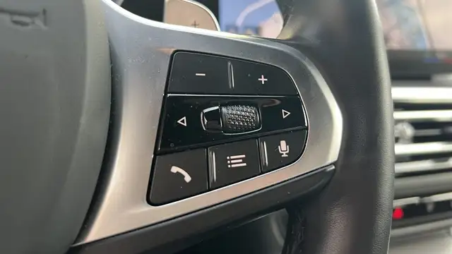 BMW 3 Series view 27