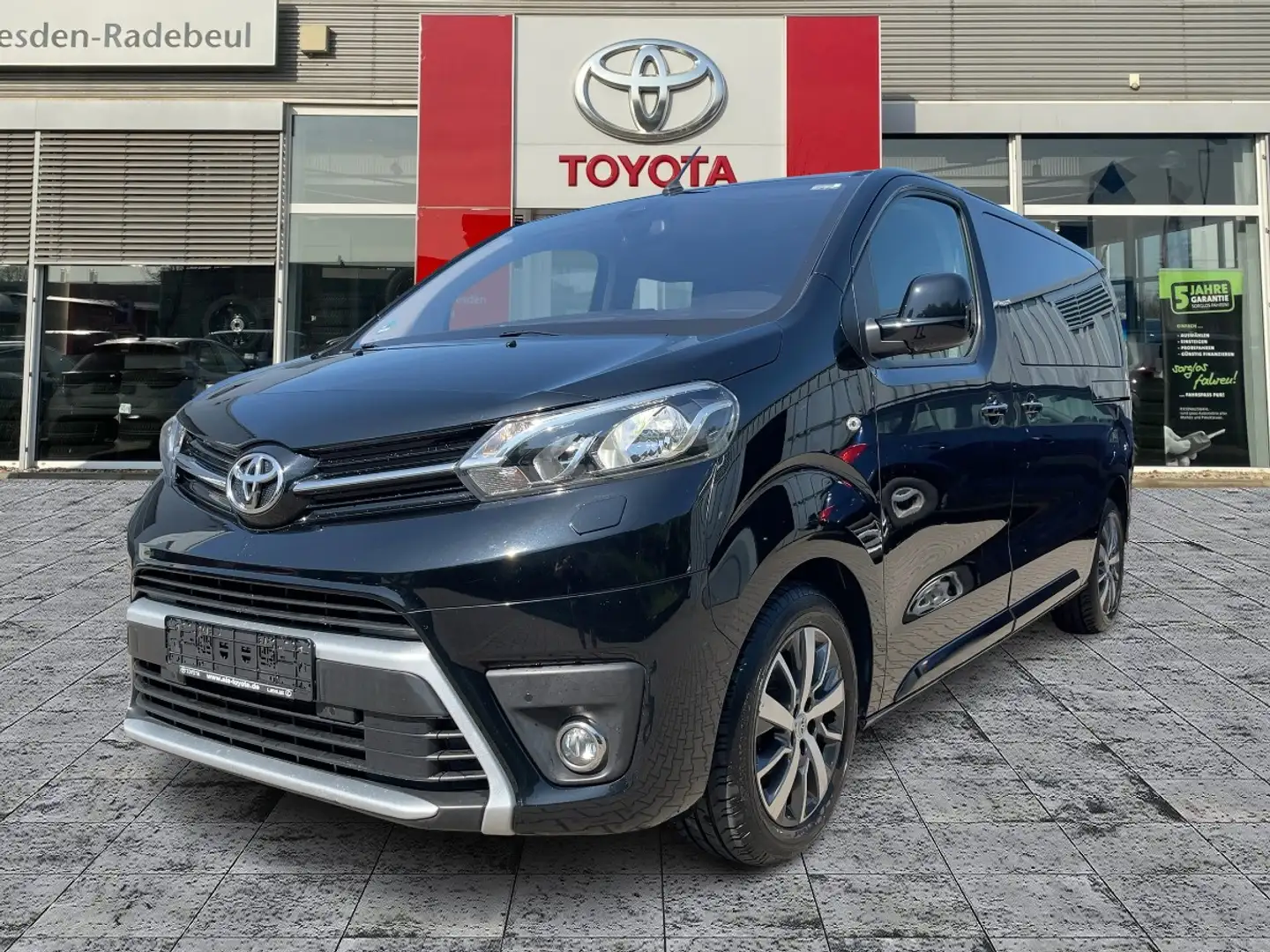 Toyota Proace Verso 2.0 D-4D L1 Team D AHK*HUD*Navi Noir - 2