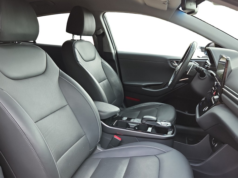 Hyundai IONIQ Elektro 38 kWh Premium INFINITY*WÄRMEPU*LED*NAV... — photo 12