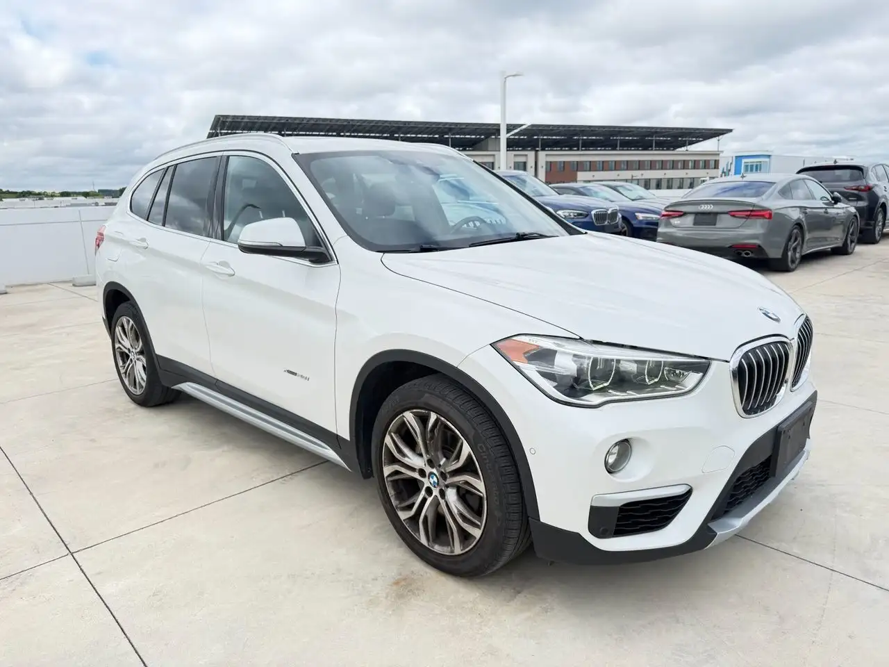 BMW X1 fotografie BMW X1
