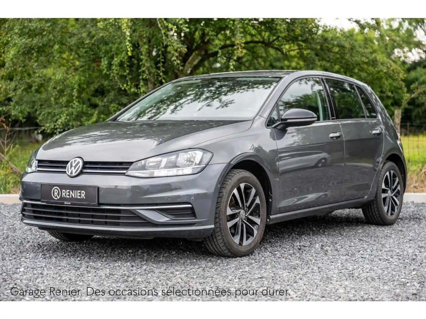 Volkswagen Golf 1.0 TSi 116 IQ.Drive Garantie 24 mois Gris - 1