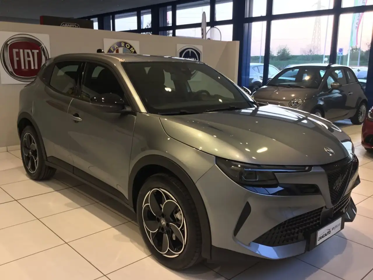 Alfa Romeo Junior 2025