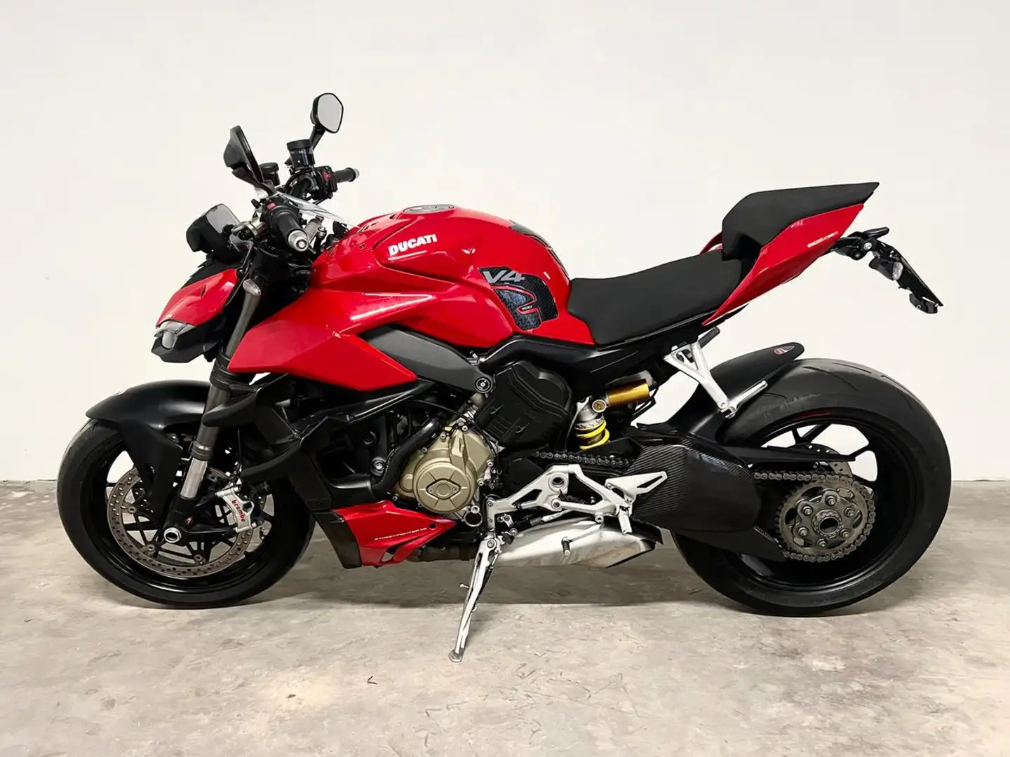 Ducati Streetfighter v4 Rosso - 2