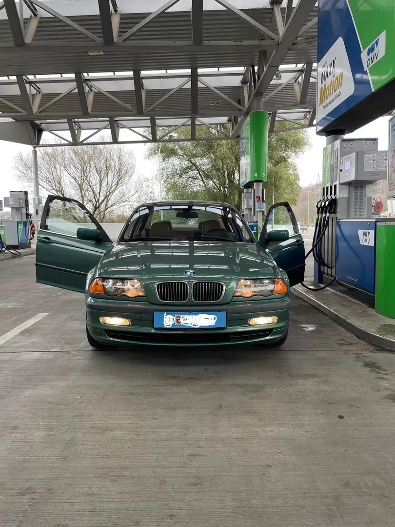 BMW 328 328i Österreich-Paket Aut Grün - 1