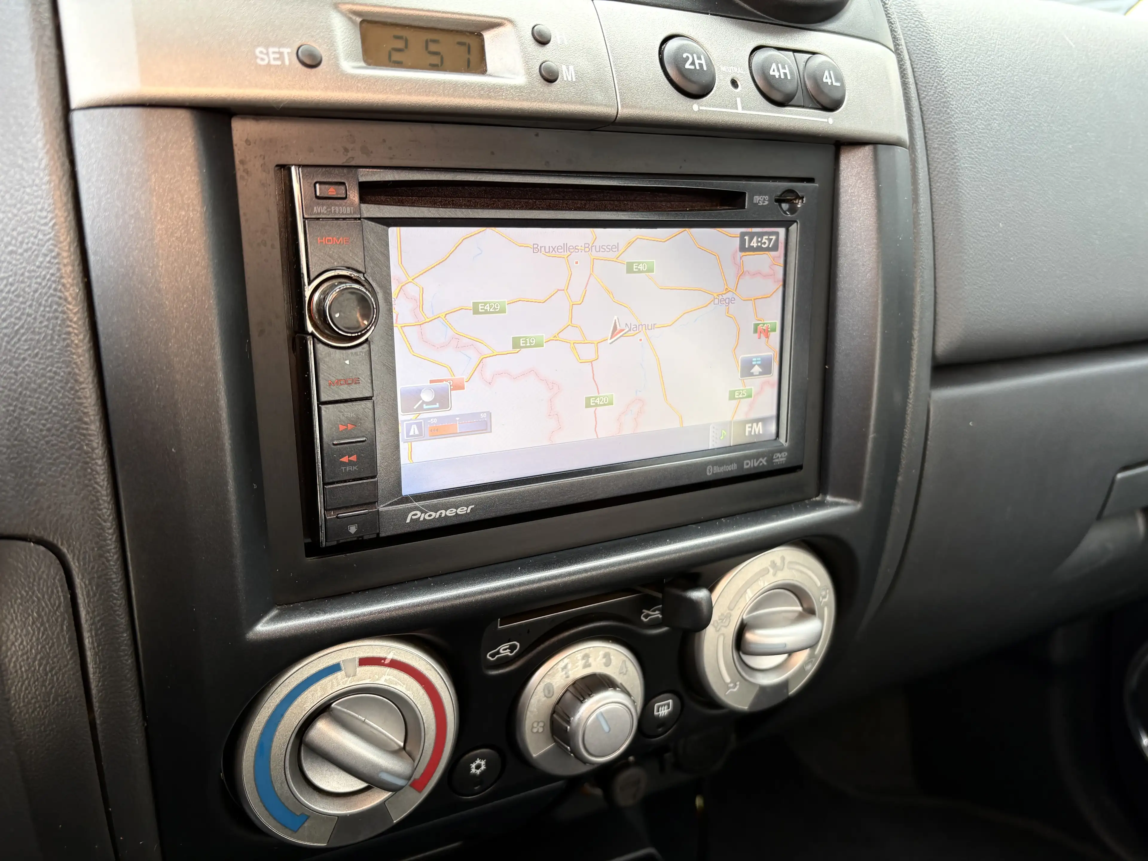 Isuzu D-Max D-Max 2.5 Turbo Di 4WD LS Granite Hardtop/ GPS/ — photo 12