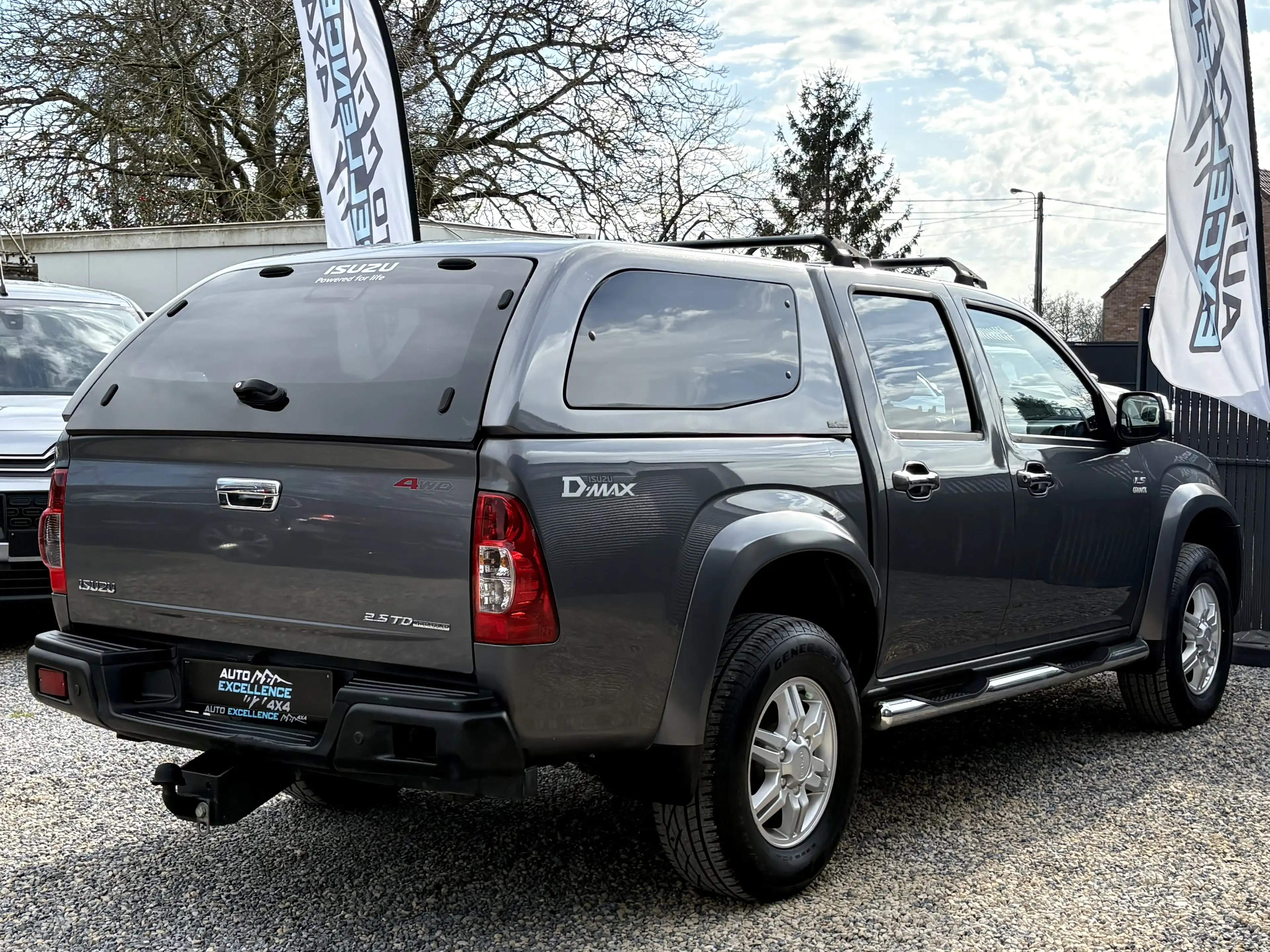 Isuzu D-Max D-Max 2.5 Turbo Di 4WD LS Granite Hardtop/ GPS/ — photo 4