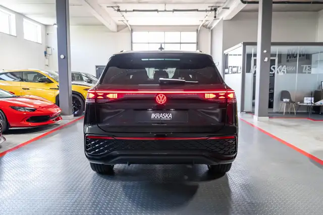 Volkswagen Tayron view 9