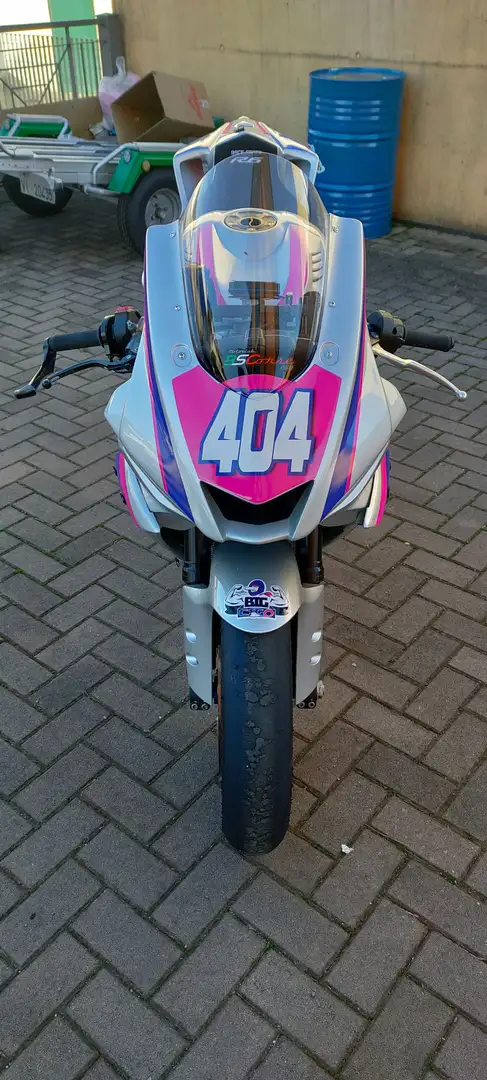Yamaha YZF-R6 GYTR - Race Plateado - 2