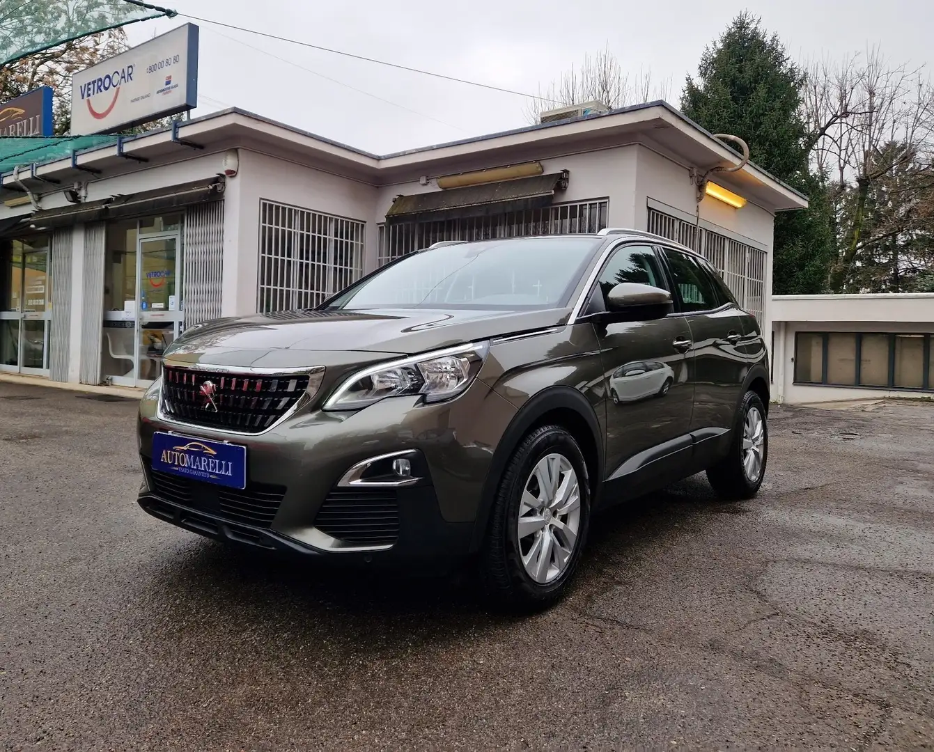 Peugeot 3008 1.5 bluehdi Active S&S 130 CV EAT8 Grigio - 1