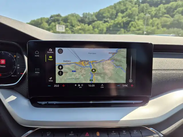 Skoda Octavia view 11