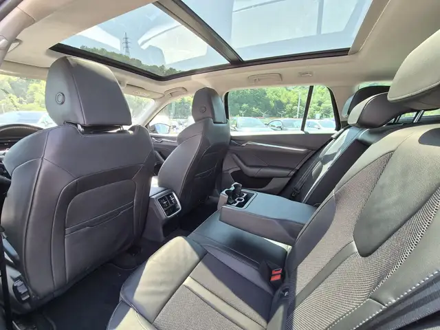 Skoda Octavia view 20