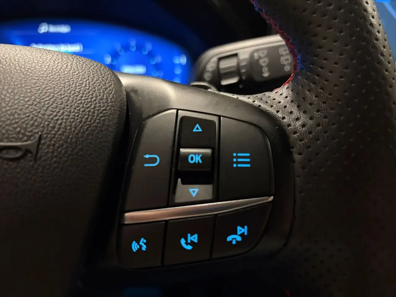 Ford Focus ST-Line X 1.0 EcoBoost 125cv mHEV auto, миниатюра 12