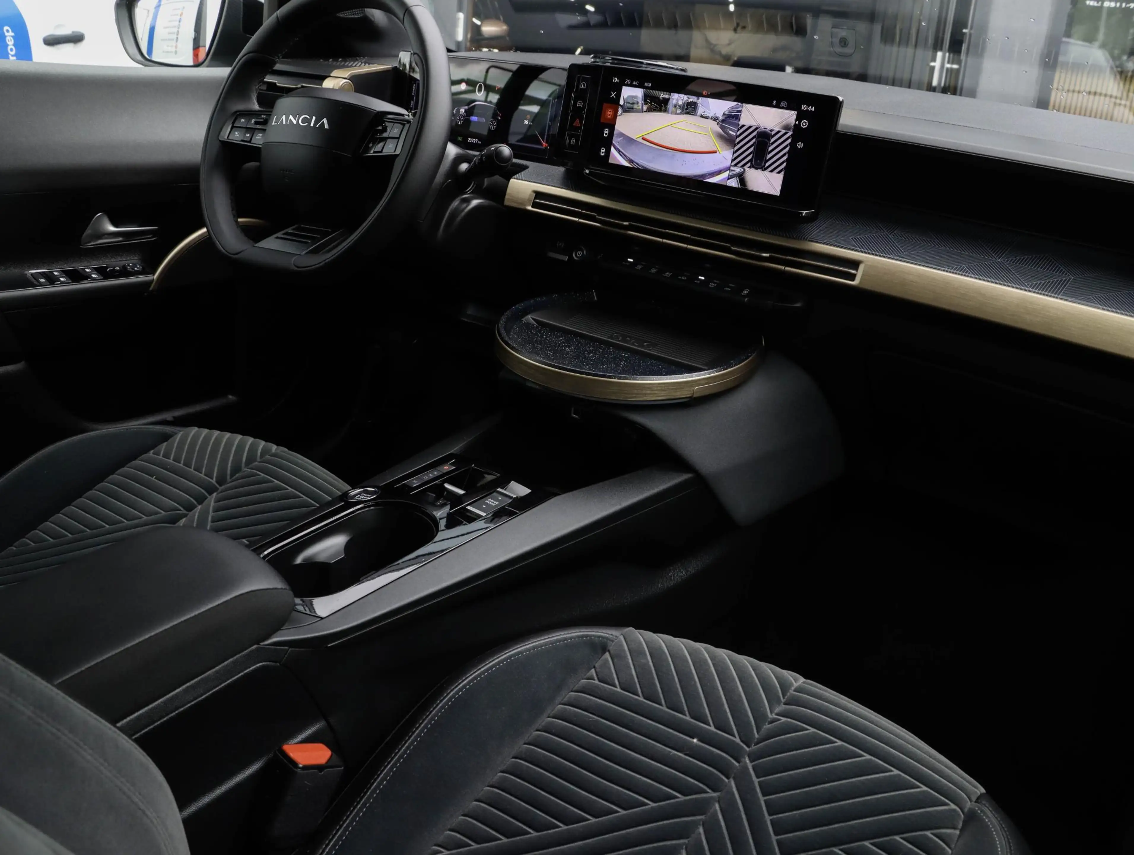 Lancia Ypsilon 1.2 Turbo Hybrid LX 110pk Automaat | Adaptive Crui — photo 4