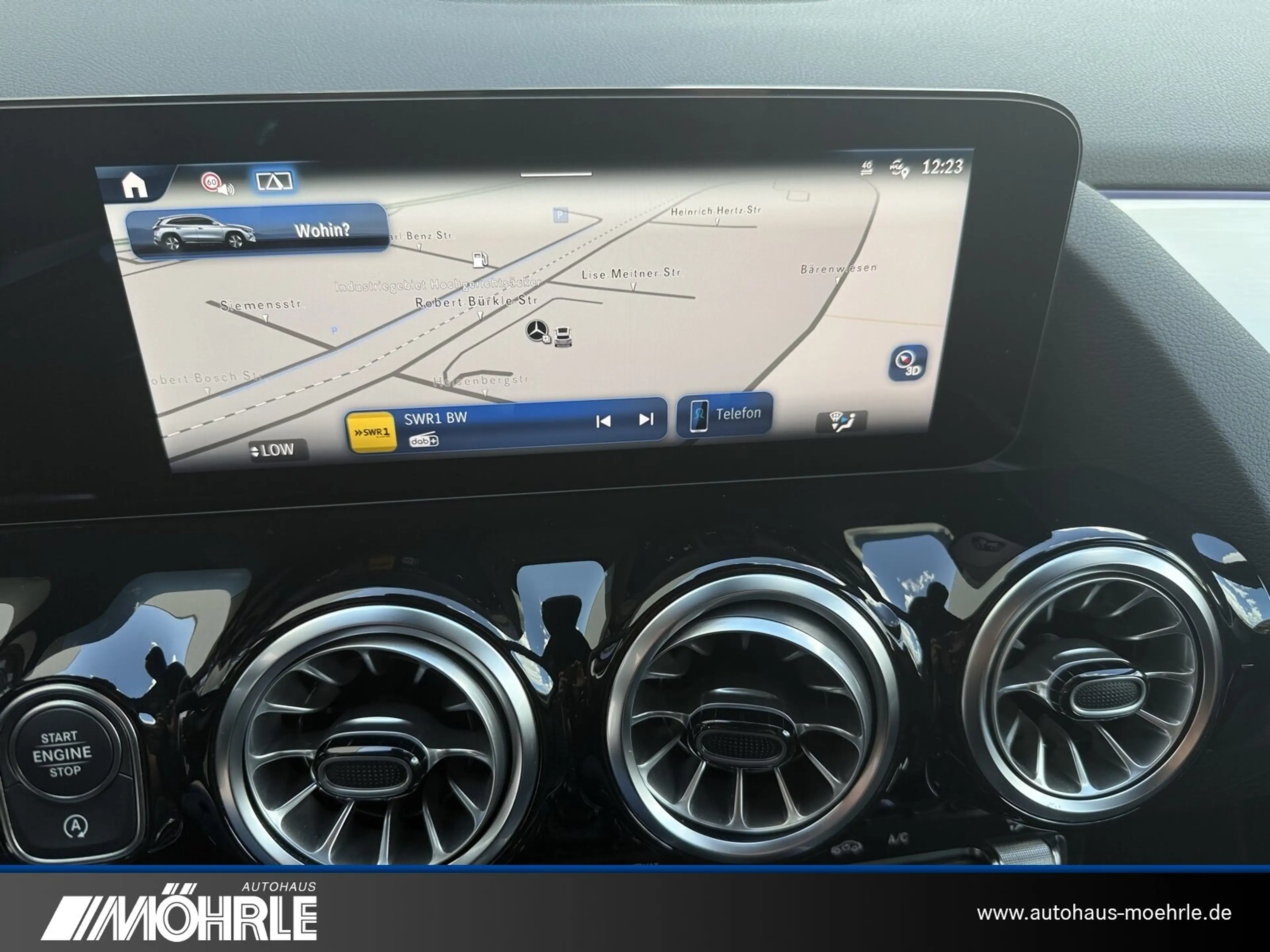 Mercedes-Benz GLA 200 GLA 200 AMG Line Pano-SHD AHK 360° Kamera LED — photo 9